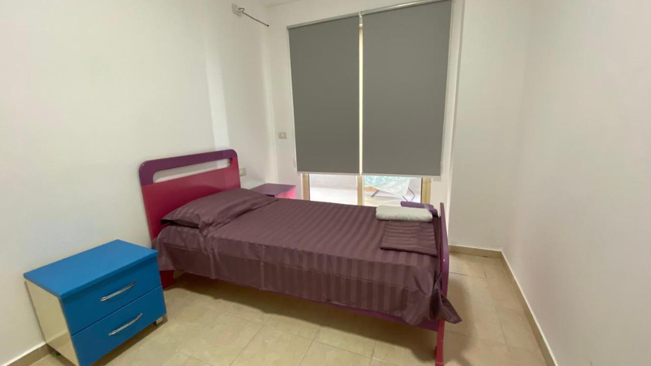 Anna'S Apartament Lushnjë Exteriér fotografie