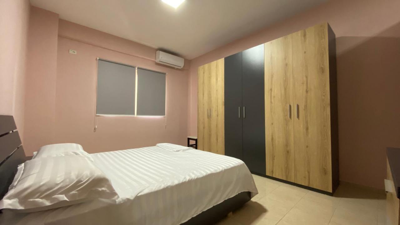 Anna'S Apartament Lushnjë Exteriér fotografie